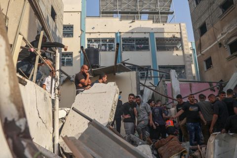 غارات مكثفة على رفح وحماس تحذر.. الأونروا: لن نشارك بالإجلاء القسري 
