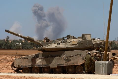 رفح تتحول إلى مدينة أشباح.. حشود اسرائيلية كبيرة تمهيدا للإجتياح