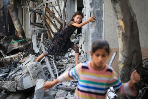 الكارثة الإنسانية مستمرة في غزة.. 32 وفاة بـ