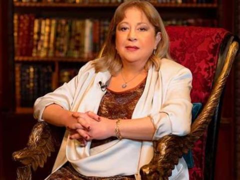 سمية الألفي تتعرض للاختناق بسبب حريق منزلها