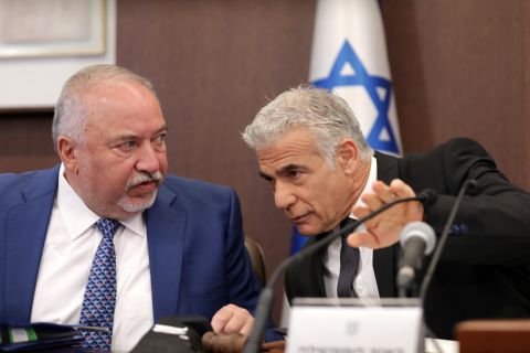 Ex-Israeli defense minister: Israeli government lost the war, humiliated in Gaza