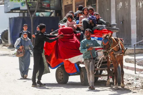 تزايد الجوع في جنوب ووسط غزة.. وأزمة صحية حادة في الضفة الغربية