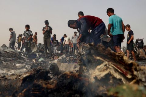 مستشار نتنياهو يعلق على خطاب بايدن.. استطلاع: الاسرائيليون يرفضون وقف الحرب