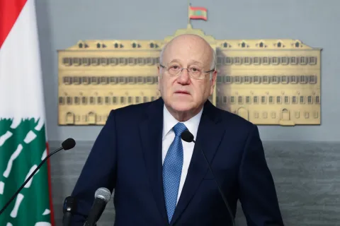 إيران تحذر من حرب مدمرة.. ميقاتي: لبنان يتعرض للتهديدات