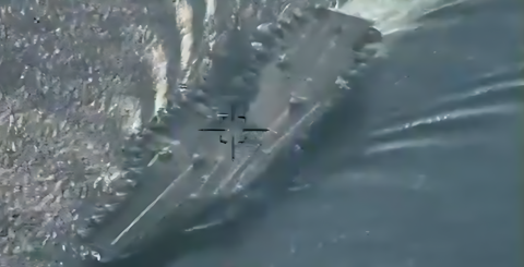 Houthis announce successful attack on US aircraft carrier and cargo ship