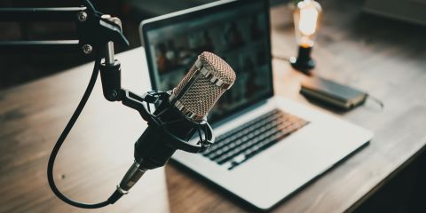 How to Promote Podcast on Social Media: Steps!