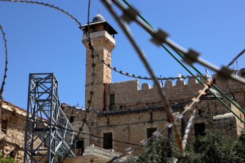 On Islamic New Year, Israel forbids Palestinians from worshiping at Ibrahimi Mosque