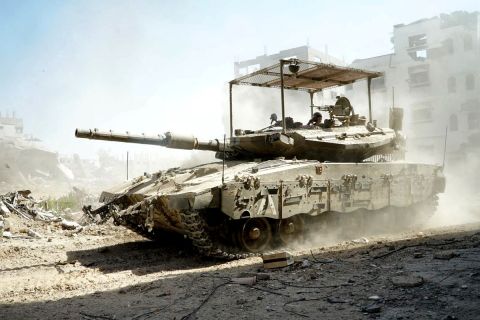 Turkish forces open fire on northern Syria demonstrators