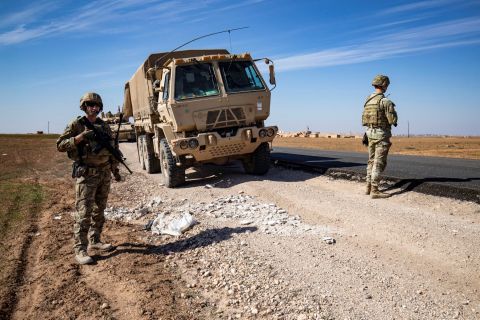 Turkish forces open fire on northern Syria demonstrators