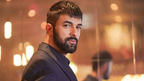 أنجين أكيوريك شريك أصلي أنفر في مسلسل 
