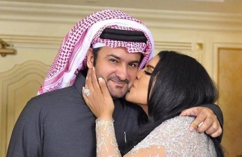 رد صادم لأحلام على معجبة تمنت الزواج برجل كزوجها