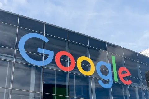 Google decides to keep third-party cookies in Chrome