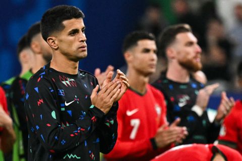 الهلال يستهدف نجمي مانشستر سيتي
