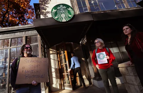 Starbucks remedies boycott losses with new CEO from Chipotle