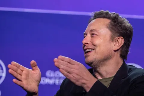 Elon Musk: “it is war” as X sues advertisers over ‘boycott’ accusations
