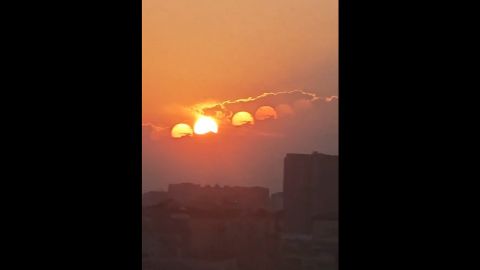 انفجار ضخم يهز سفينة حاويات شرق الصين (فيديو)