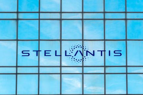 Stellantis invests $400m in EV push across 3 Michigan plants