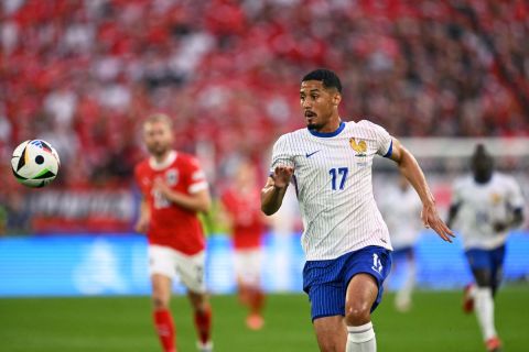 ريال مدريد يستهدف نجم دفاع آرسنال
