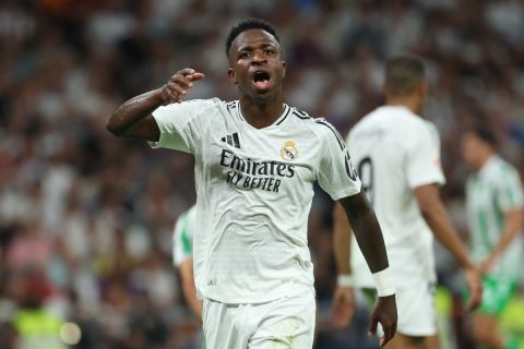 فينيسيوس جونيور وريال مدريد يفقدان الثقة ببعضهما..هل اقتربت النهاية؟