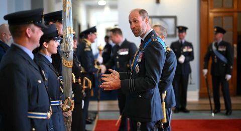 Is Prince William's new beard here to stay? fans react to his latest look