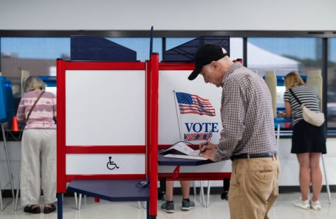 Early voting kicks off in three US states ahead of national elections