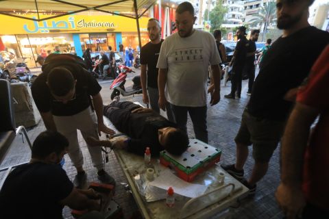 ارتفاع حصيلة انفجارات لبنان إلى 11 قتيلا وآلاف الجرحى