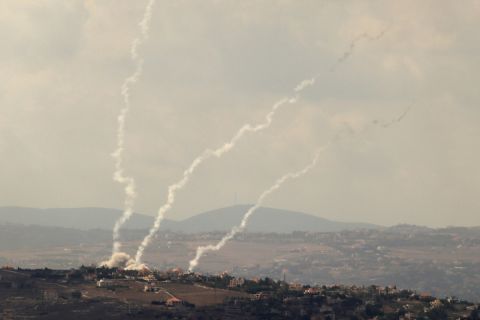 6 شهداء و 15 جريحا في غارة على الضاحية الجنوبية (فيديوهات)