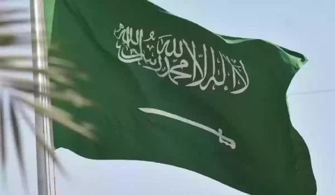 السعودية: الاستهداف العسكري لإيران انتهاك لسيادتها