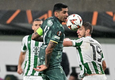 ريال مدريد يستهدف صخرة دفاع توتنهام