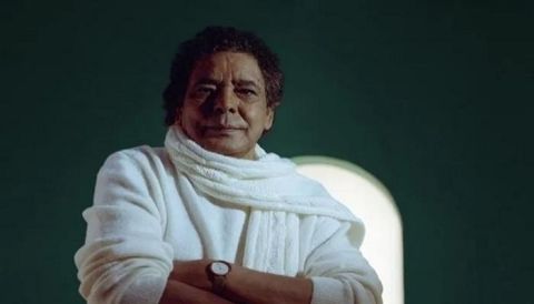 حقيقة تدهور وضع محمد منير الصحي