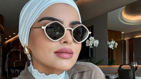 أمل الأنصاري تثير شائعات علاقتها بعبدالله الودعاني.. فيديو من العلا