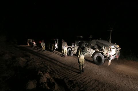 Video: Israeli journalist involved in demolition operations in Southern Lebanon