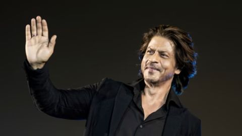 بعد سلمان خان.. شاروخان يتلقى تهديدات بالقتل عبر الهاتف