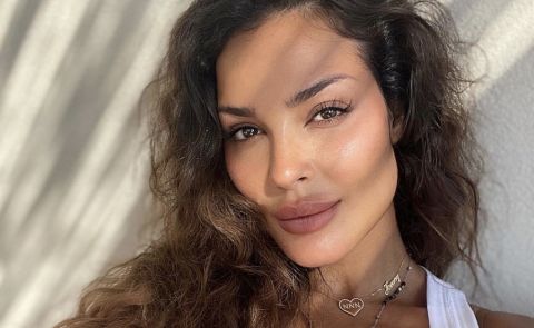 نادين نسيب نجيم مبهرة في أحدث إطلالاتها 