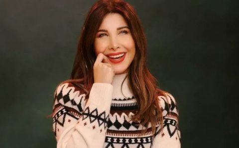 نانسي عجرم تشارك جمهورها تحضيراتها وعائلتها لموسم الأعياد