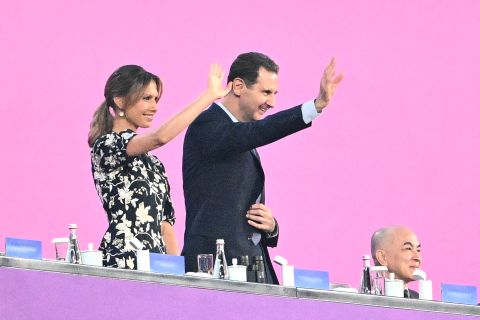 Did Bashar Assad's family flee Syria following Aleppo offensive?