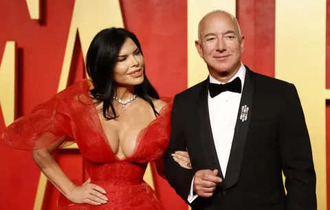 Jeff Bezos and Lauren Sanchez to marry in lavish $600 Million Aspen wedding