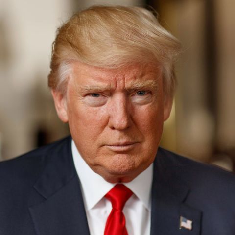 Trump leaves door open to war with Iran and sharply criticizes Zelensky