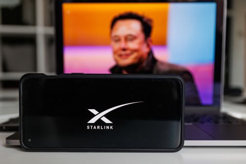 Starlink launches direct mobile calling services in Ukraine