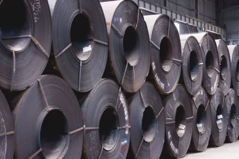Global crude steel production sees growth in end of year