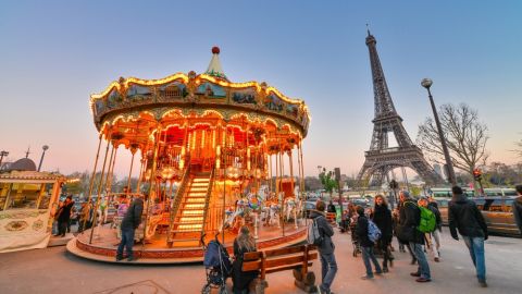Top December travel destinations and the cheapest ones