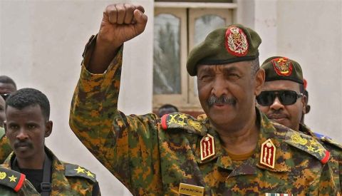 رئيس الوزراء القطري يصل إلى العاصمة السورية دمشق (فيديو)
