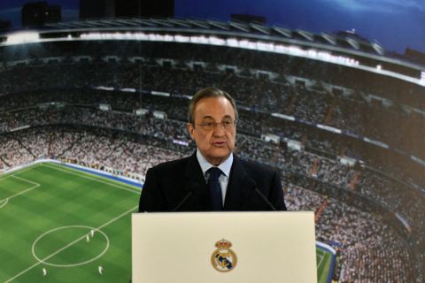 ماذا قال بيريز لقائد ريال مدريد بعد الخسارة القاسية في السوبر الإسباني؟