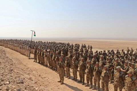 Jordanian army thwarts drug smuggling attempt from Syrian border