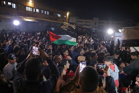 Hours after ceasefire, 22 killed in Israeli airstrikes in Gaza