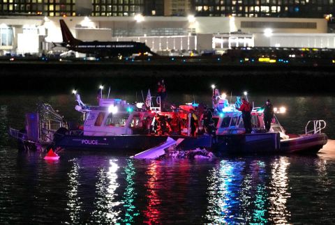 Search continue for survivors after American Airlines plane crash with Black Hawk helicopter