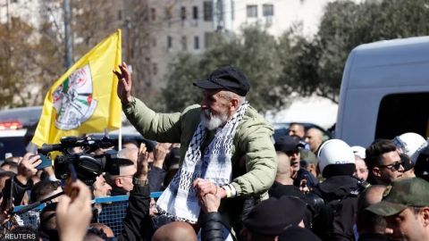 مشهد يحبس الأنفاس.. ابتلعه الحوت ثم لفظه هذه تجربة 