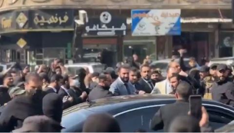 زيارة مفاجئة للشرع إلى مدينة إدلب.. وهذه مطالب السكان (فيديو)