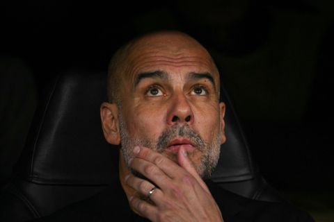 جماهير ريال مدريد تُحاصر غوارديولا بهتافات السخرية
