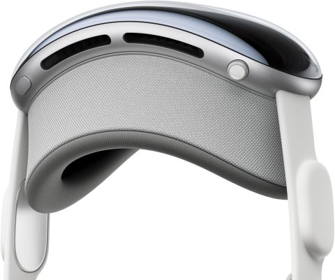 Apple’s Vision Pro struggles with app shortage